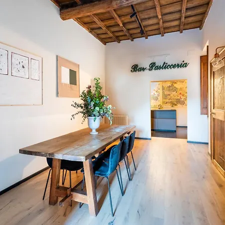 Romac Baullari Ii 4bdr Near Campo De Fiori * Рим