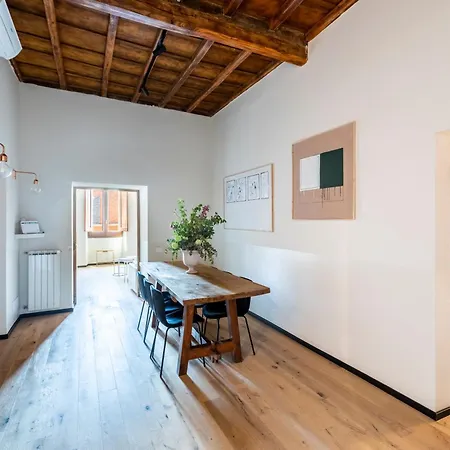 Апартаменты Romac Baullari Ii 4bdr Near Campo De Fiori Рим